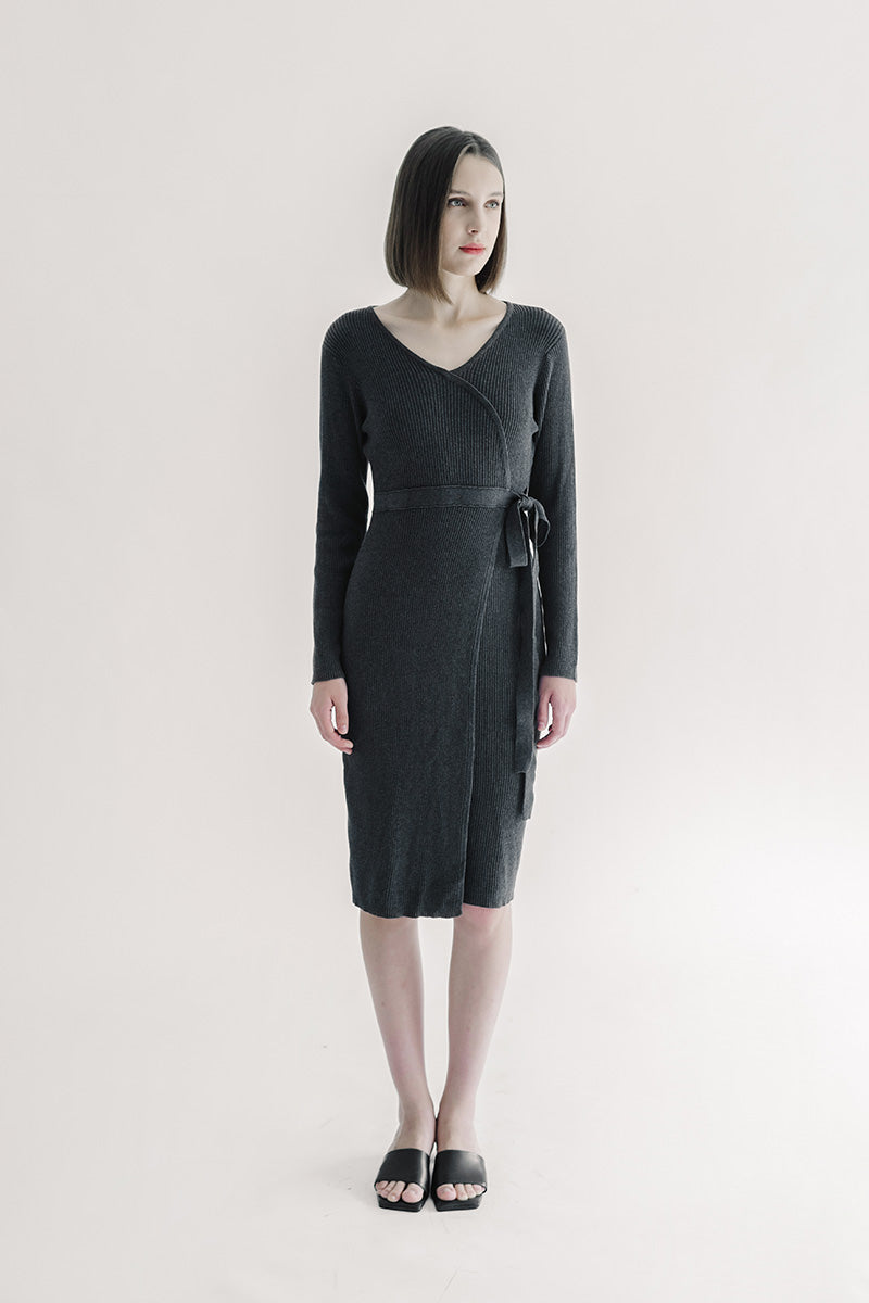 Essential Knit Dress In Dark Grey