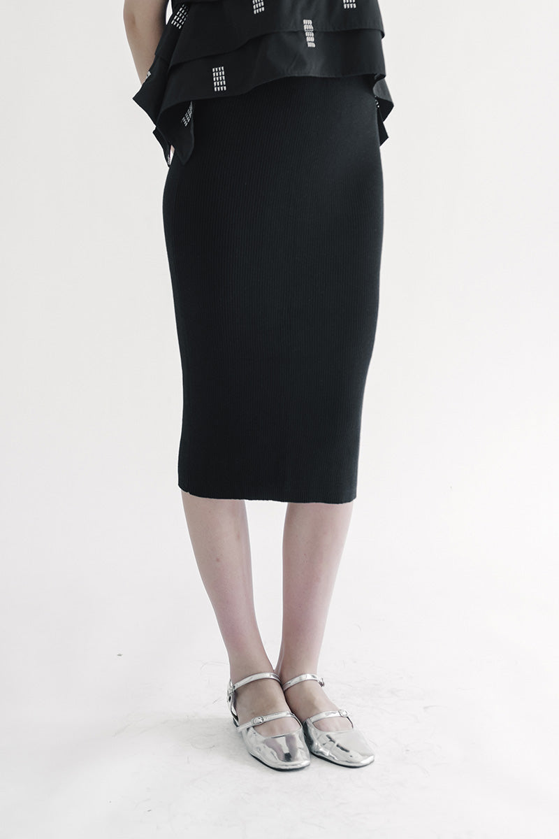 Essential Knit Skirt In Black