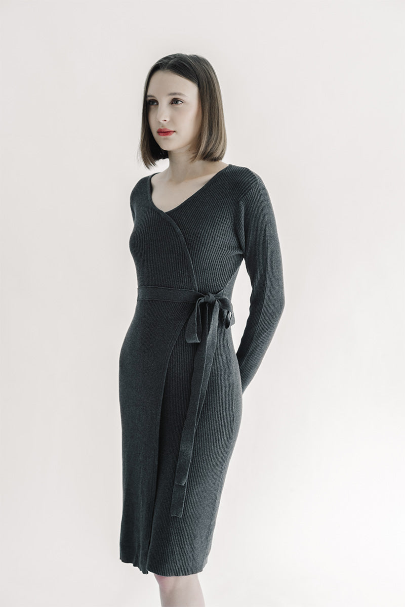 Essential Knit Dress In Dark Grey