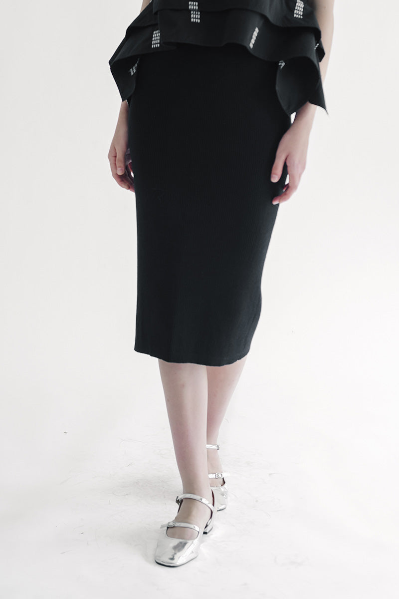 Essential Knit Skirt In Black