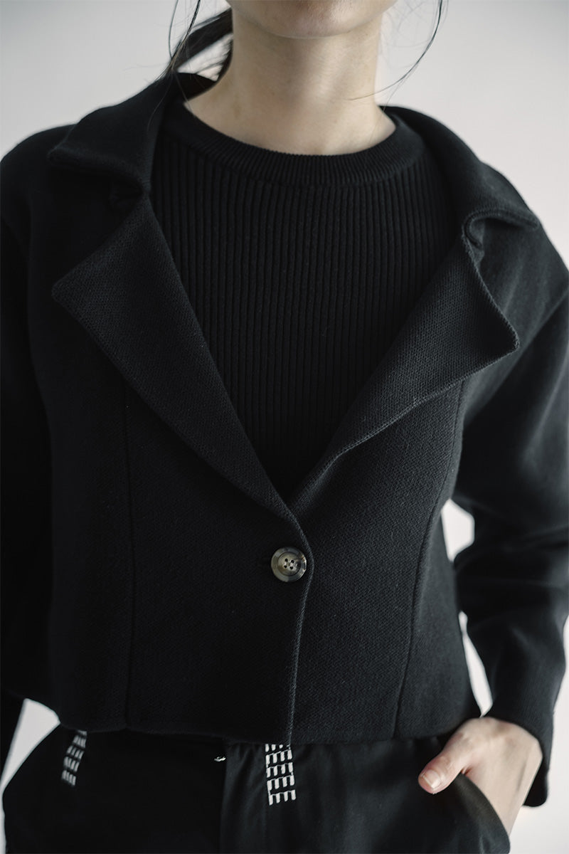 Essential Knit Blazer In Black