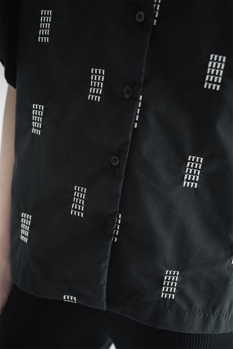 Essential Embroidery Shirt In Black
