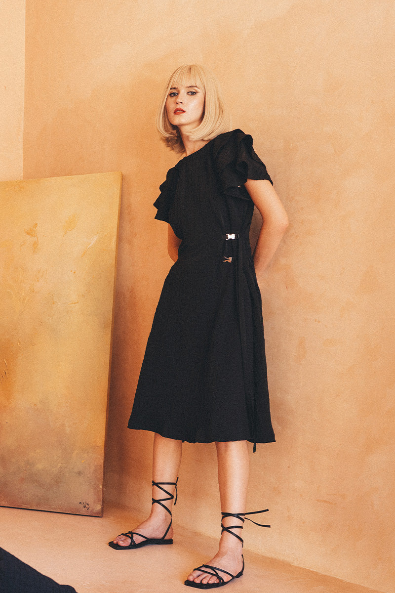 Buckle 15 Pleated Dress In Black