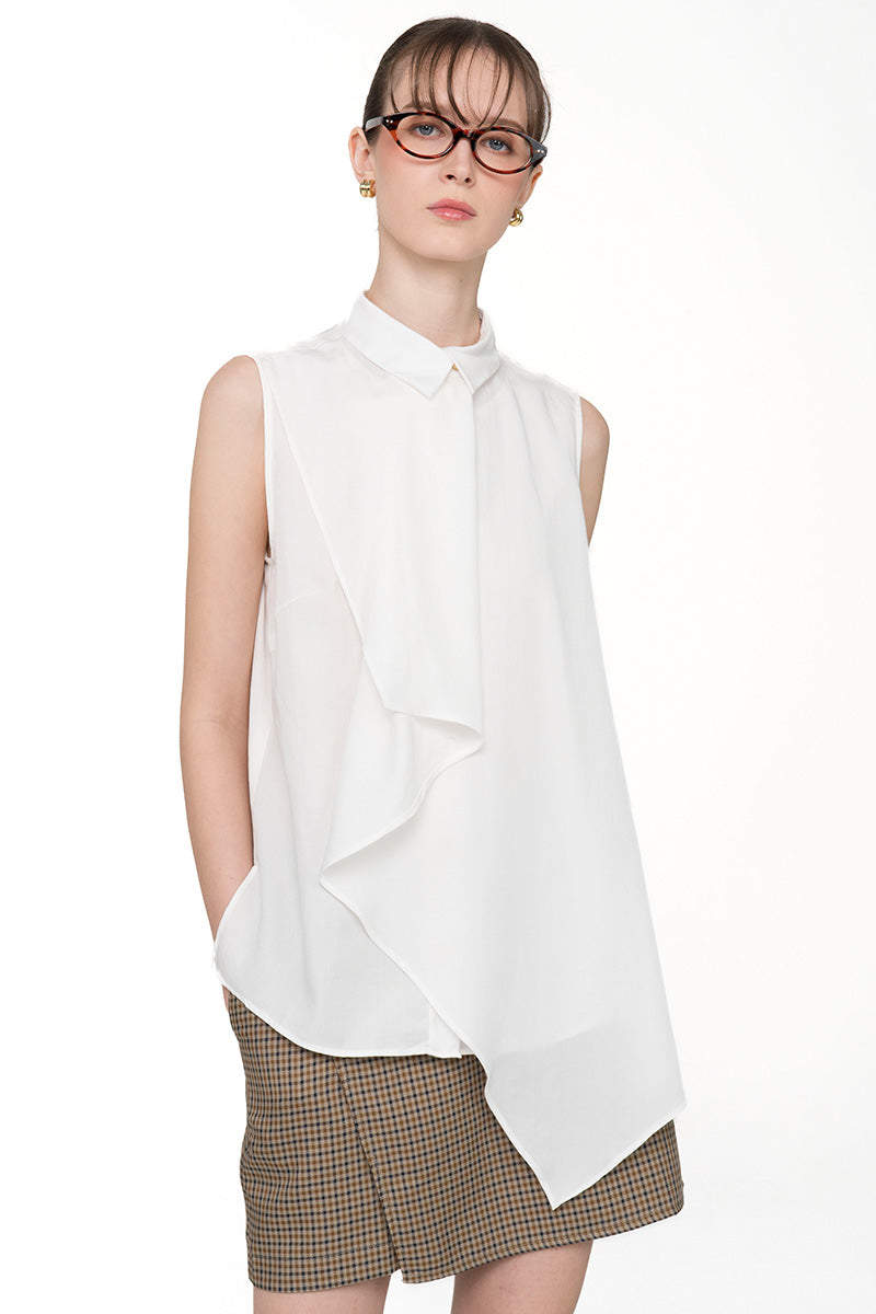 Asymmetric Double Layer Sleeveless Shirt In White