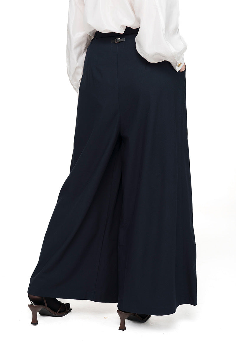 Buckle 15 Pants In Midnight Blue