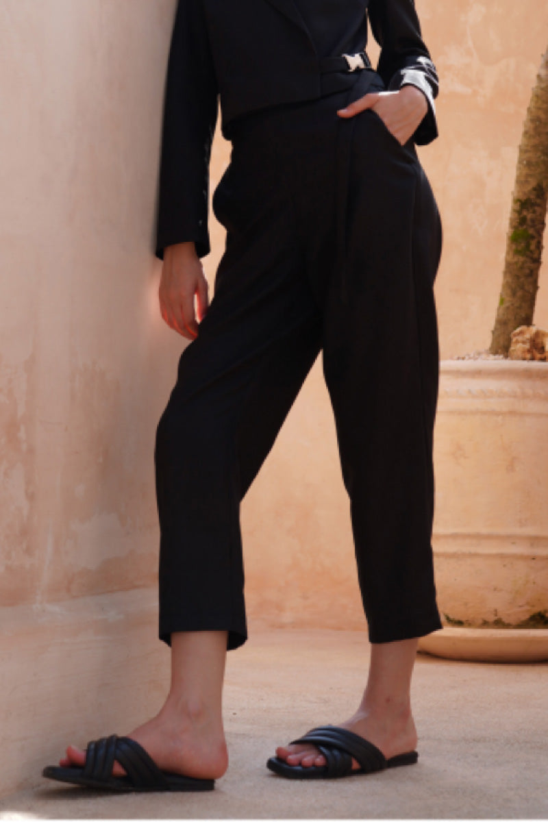 Capri Pants In Black