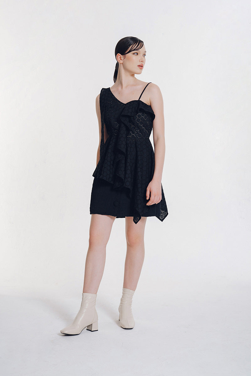 Asymmetrical Embroidery Top In Black