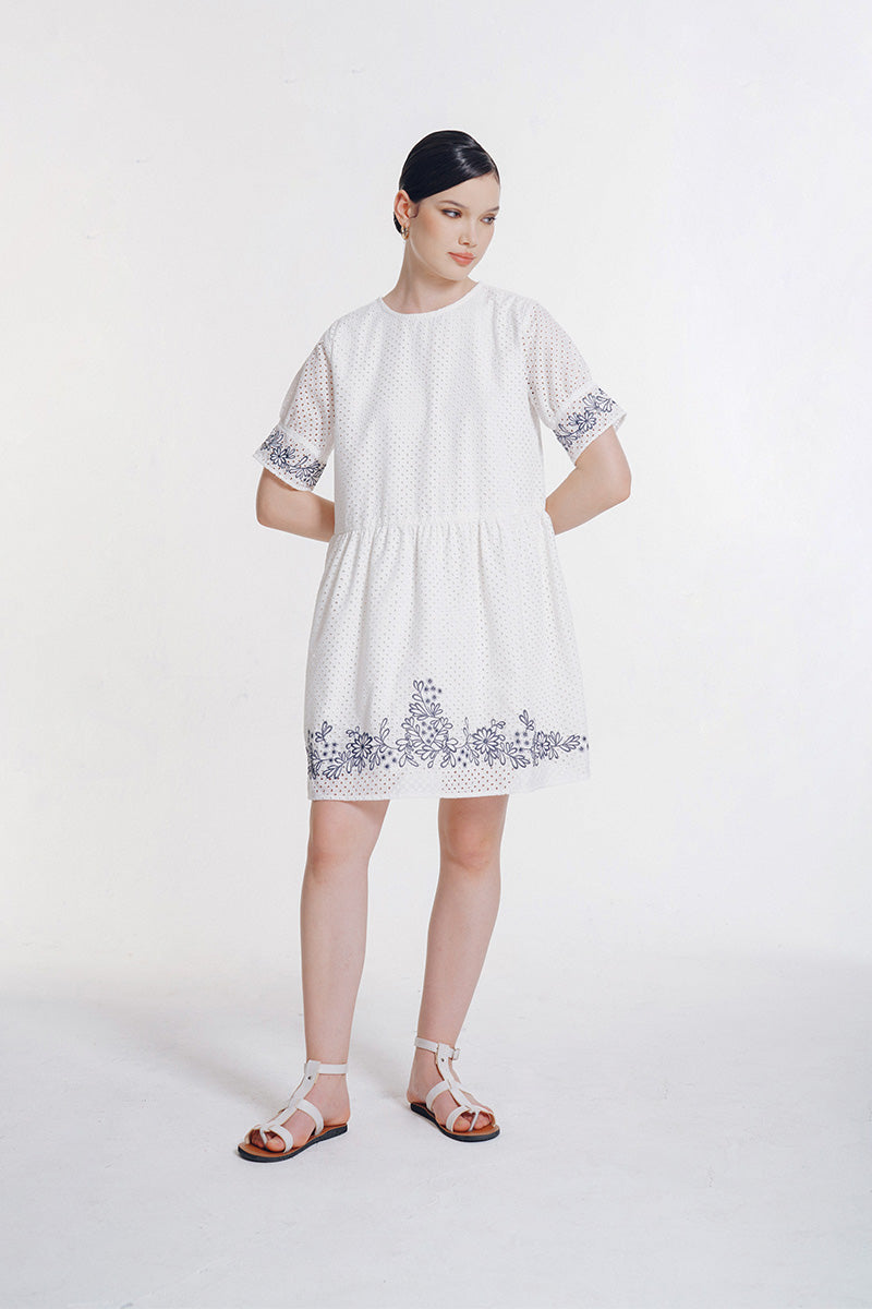Embroidery Dress In White