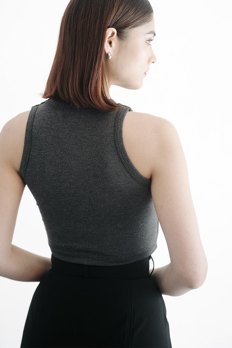 Essential Crop Top In Dark Grey