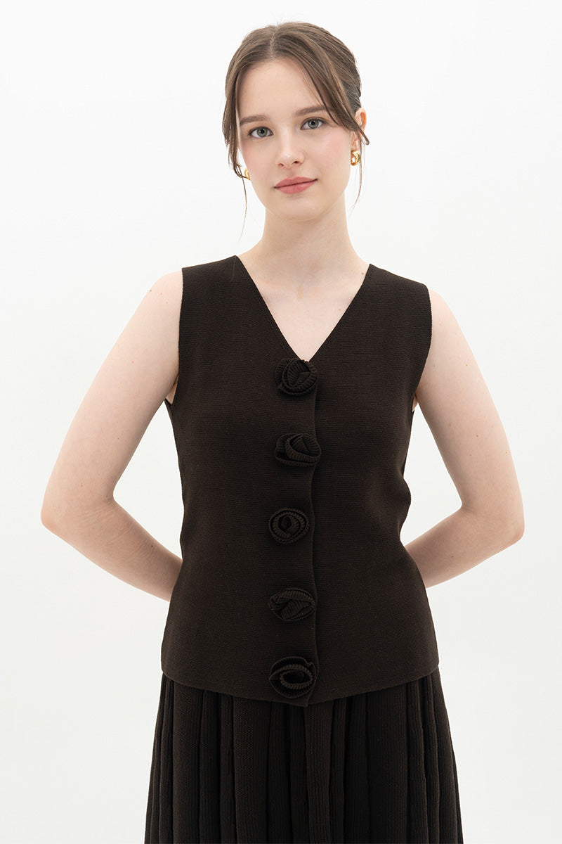 Essential Flower Buttoned Vest In Cacao