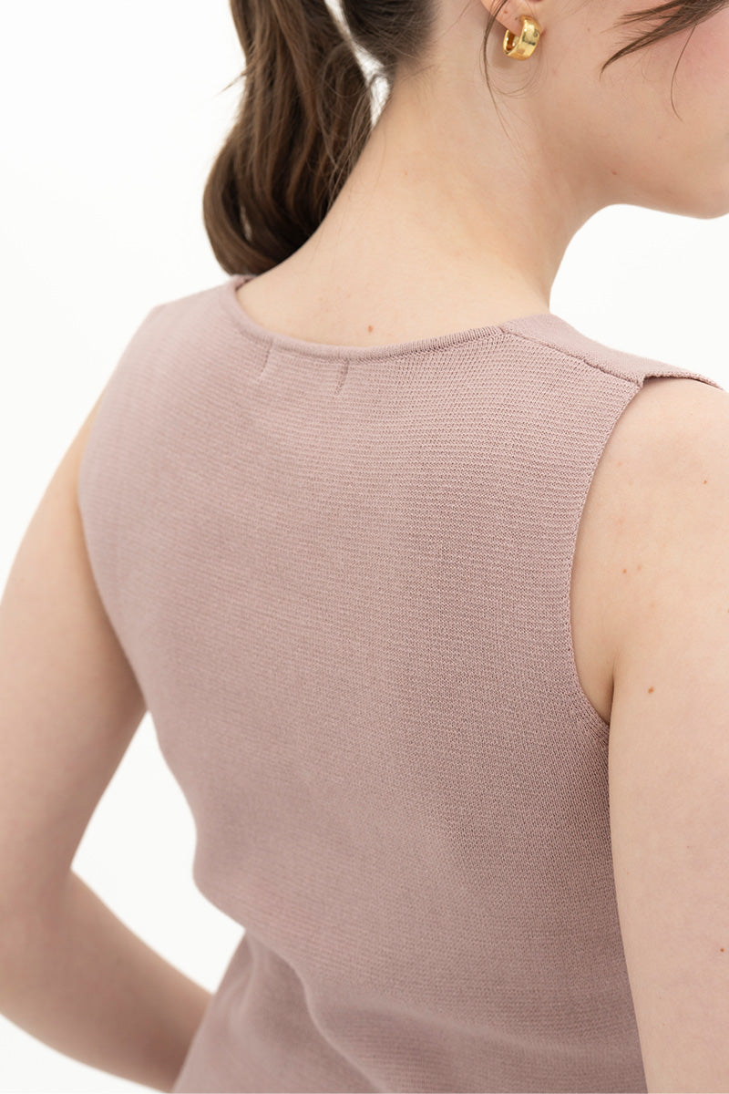 Essential Flower Buttoned Vest In Mauve Pink