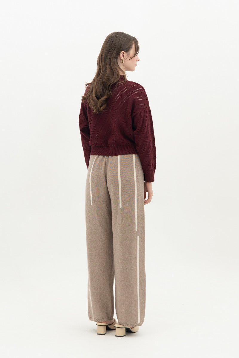 Essential Perforated Zip Sweater In Maroon