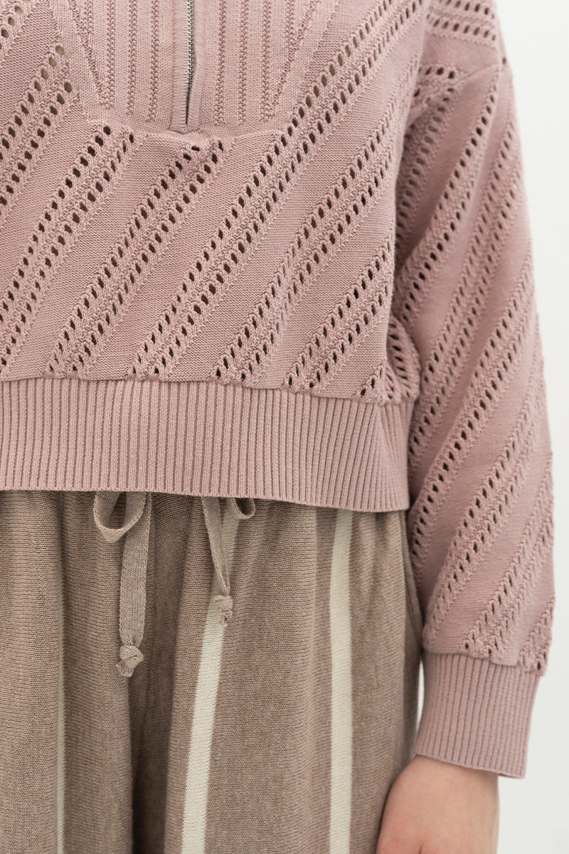 Essential Perforated Zip Sweater In Mauve Pink