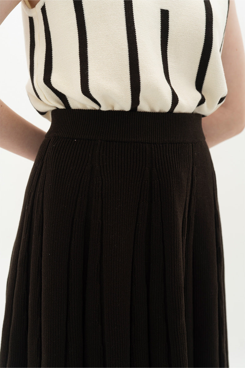 Essential Pleated Knit Mini Skirt In Cacao