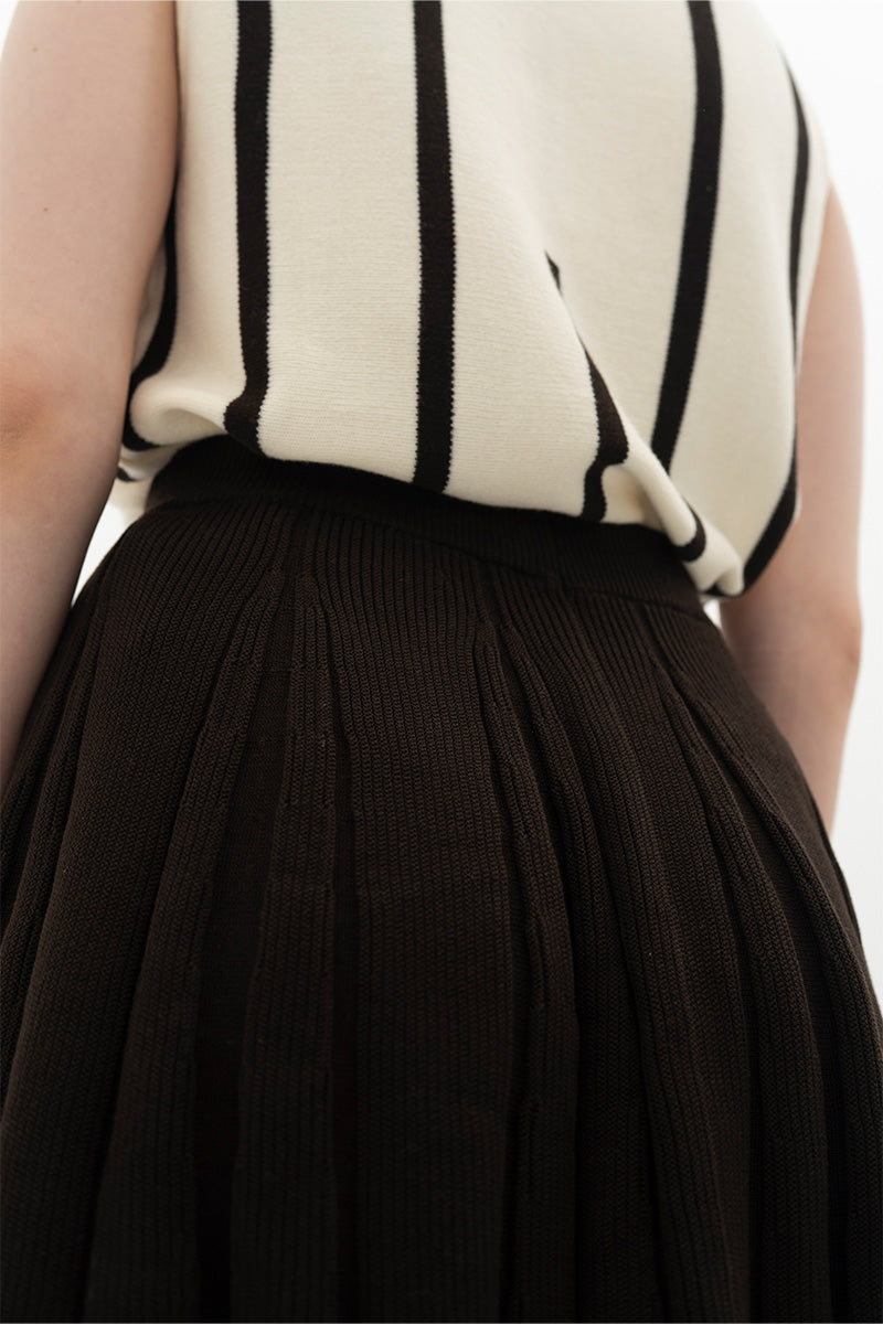 Essential Pleated Knit Mini Skirt In Cacao