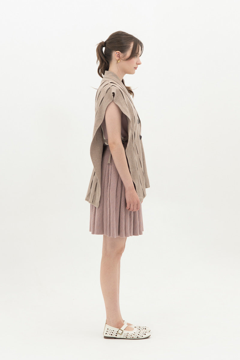 Essential Side-Tie Vest In Taupe
