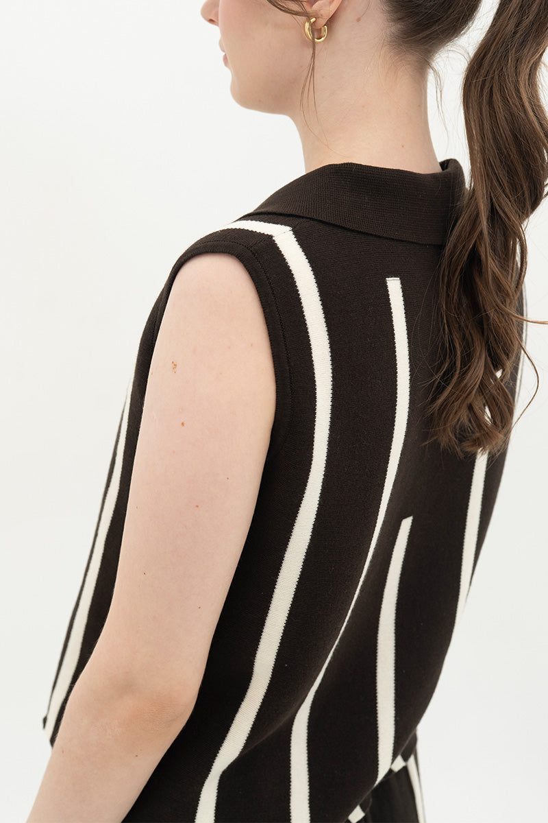 Essential Striped Polo Vest In Cacao