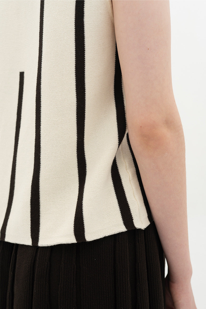Essential Striped Polo Vest In Cream