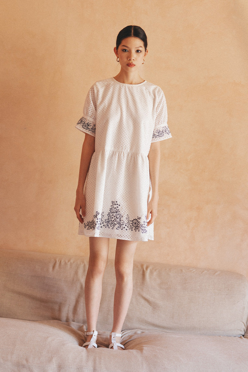 Embroidery Dress In White
