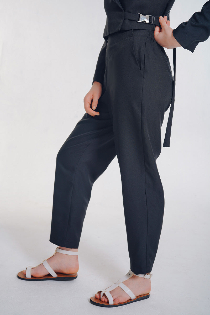 Capri Pants In Black