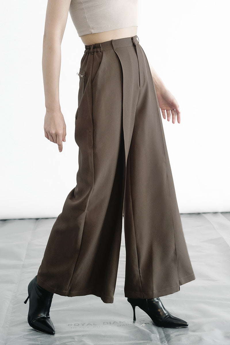 Zipper Pleated Pants In Dark Khaki