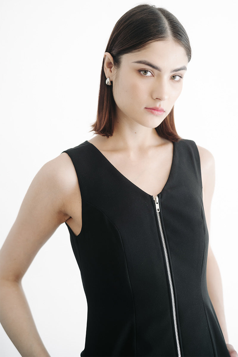 Zipper Fitted Dress In Black
