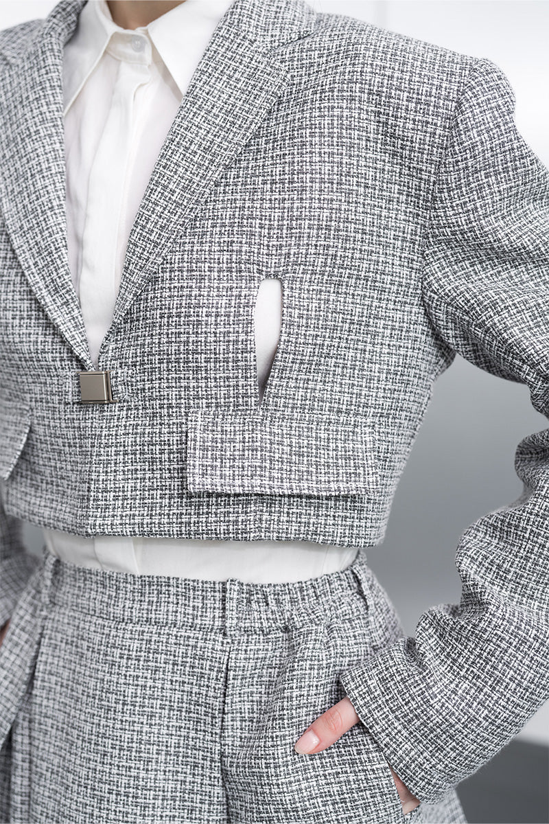 Buckle Cropped Tweed Blazer In Stone Grey