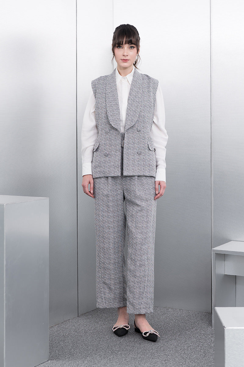 Buckle Tweed Vest In Stone Grey