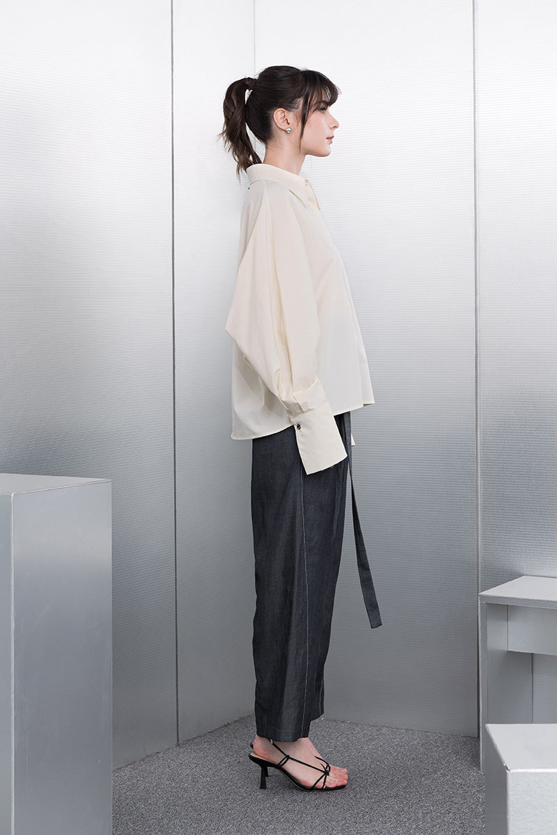 Batwing-Sleeved Shirt In Cream