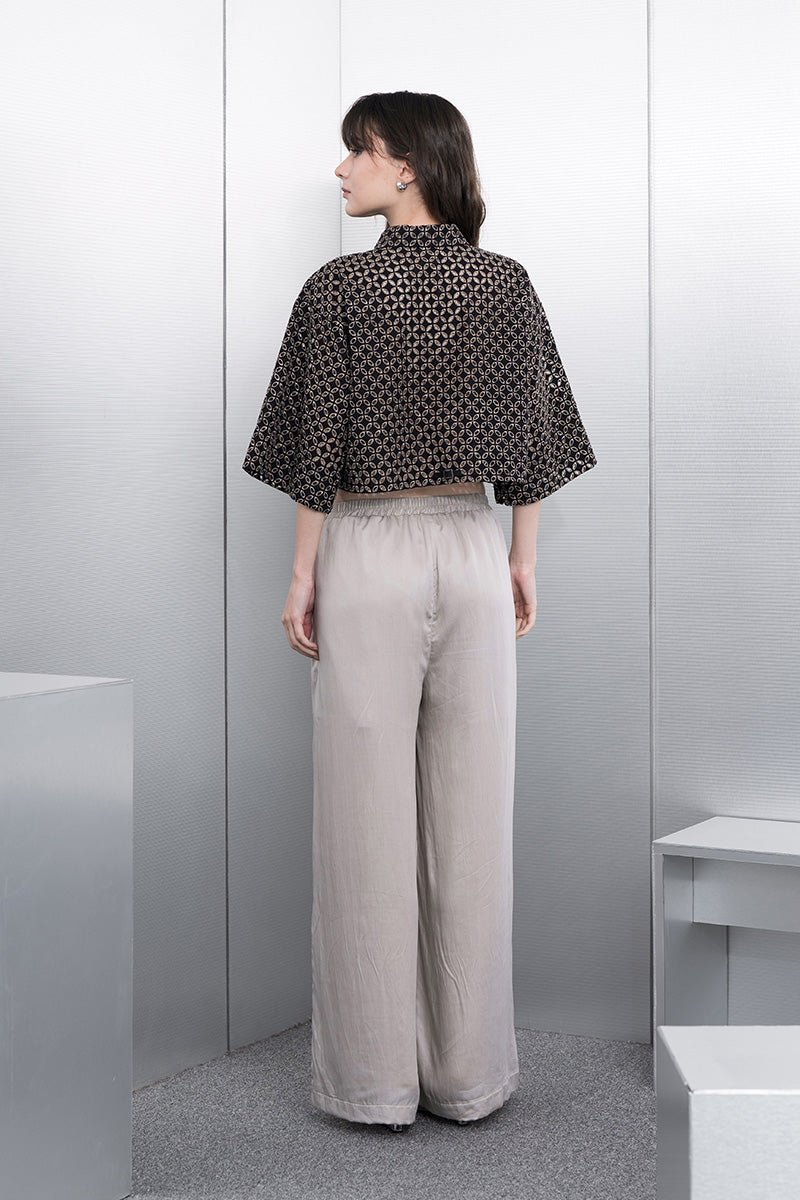 Embroidered Cropped Shirt In Black