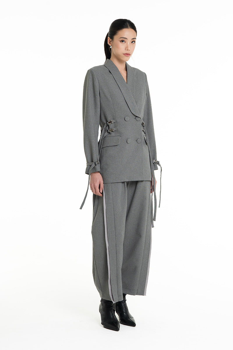 Buckle 15 Long Fitted Blazer In Cool Grey