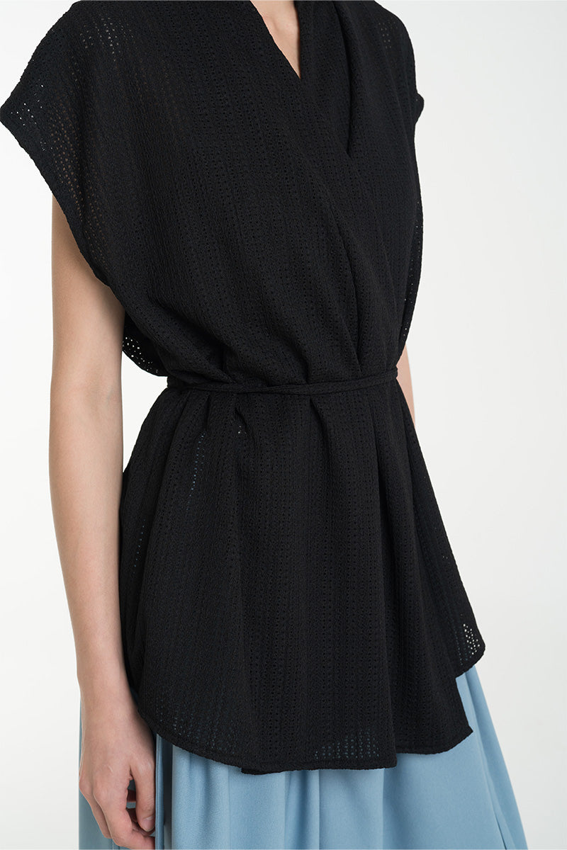 Openwork Knitted Tie Waist Vest In Black