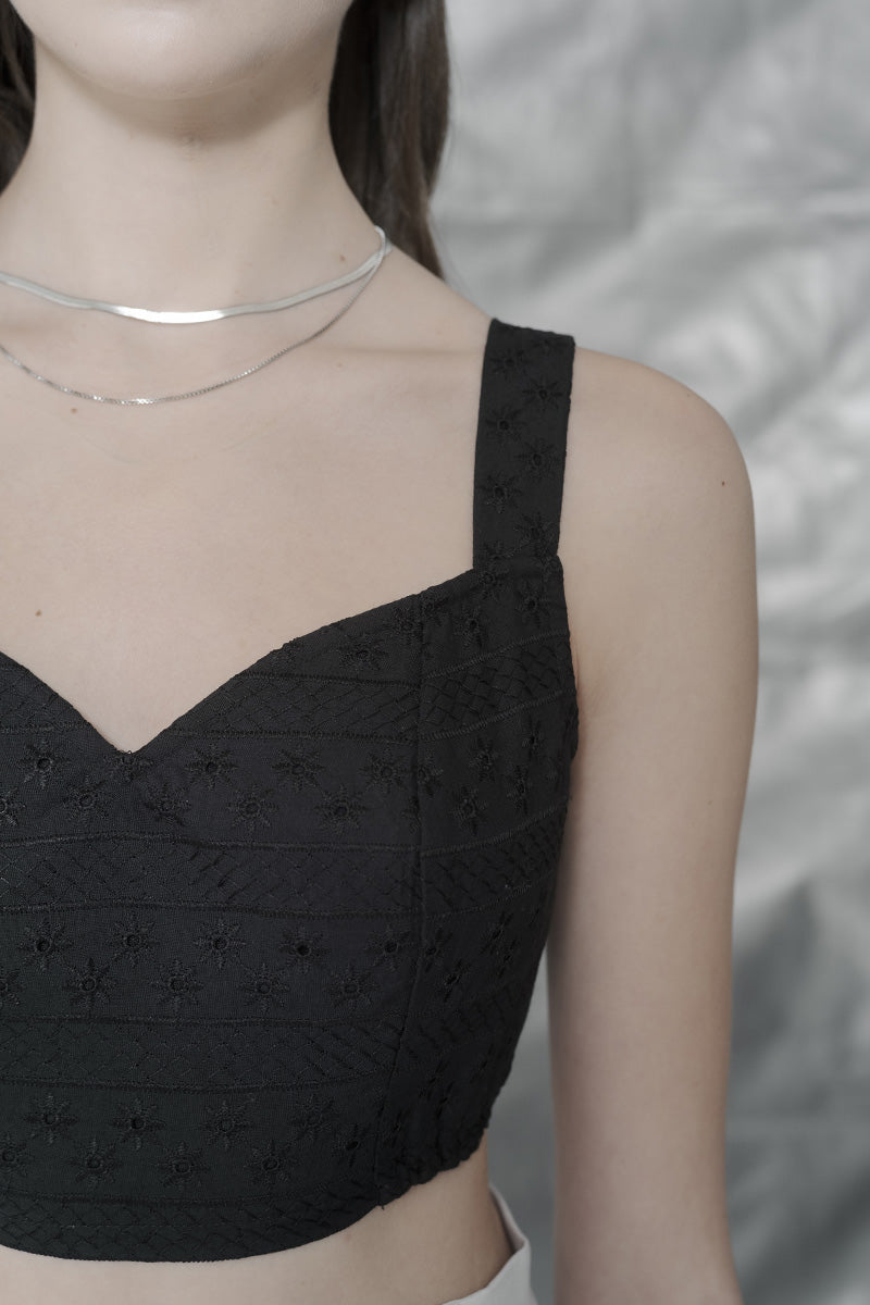 Zipper Embroidery Bralette In Black