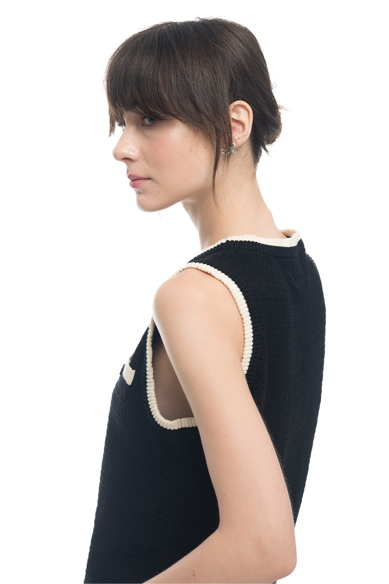 Knitted Top With Contrast Piping In Black