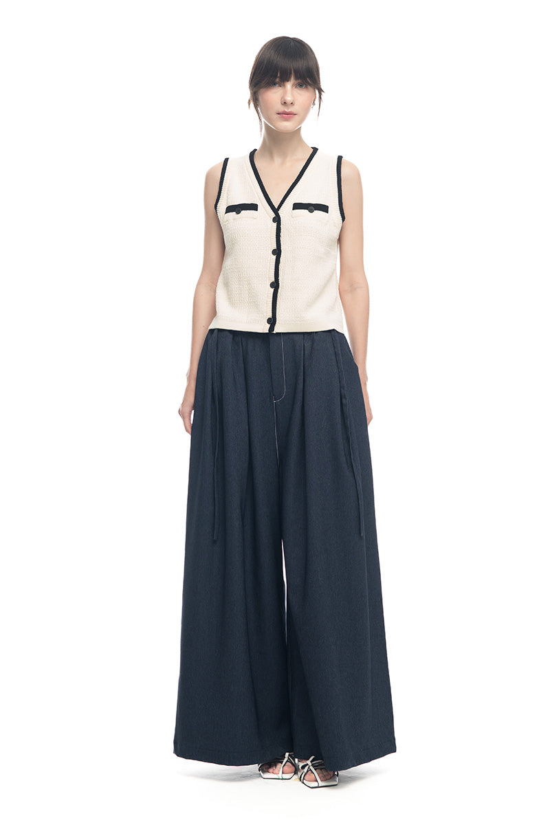 Knitted Top With Contrast Piping In Ivory