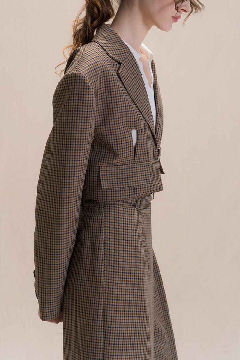 Buckle Cropped Blazer In Brown Houndstooth