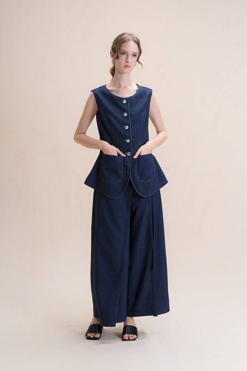 Contrast Topstitch Vest In Denim Blue