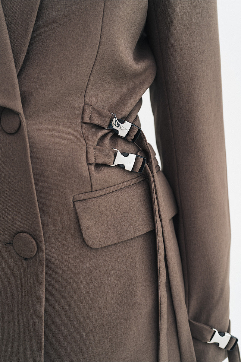 Buckle 15 Long Fitted Blazer In Dark Khaki