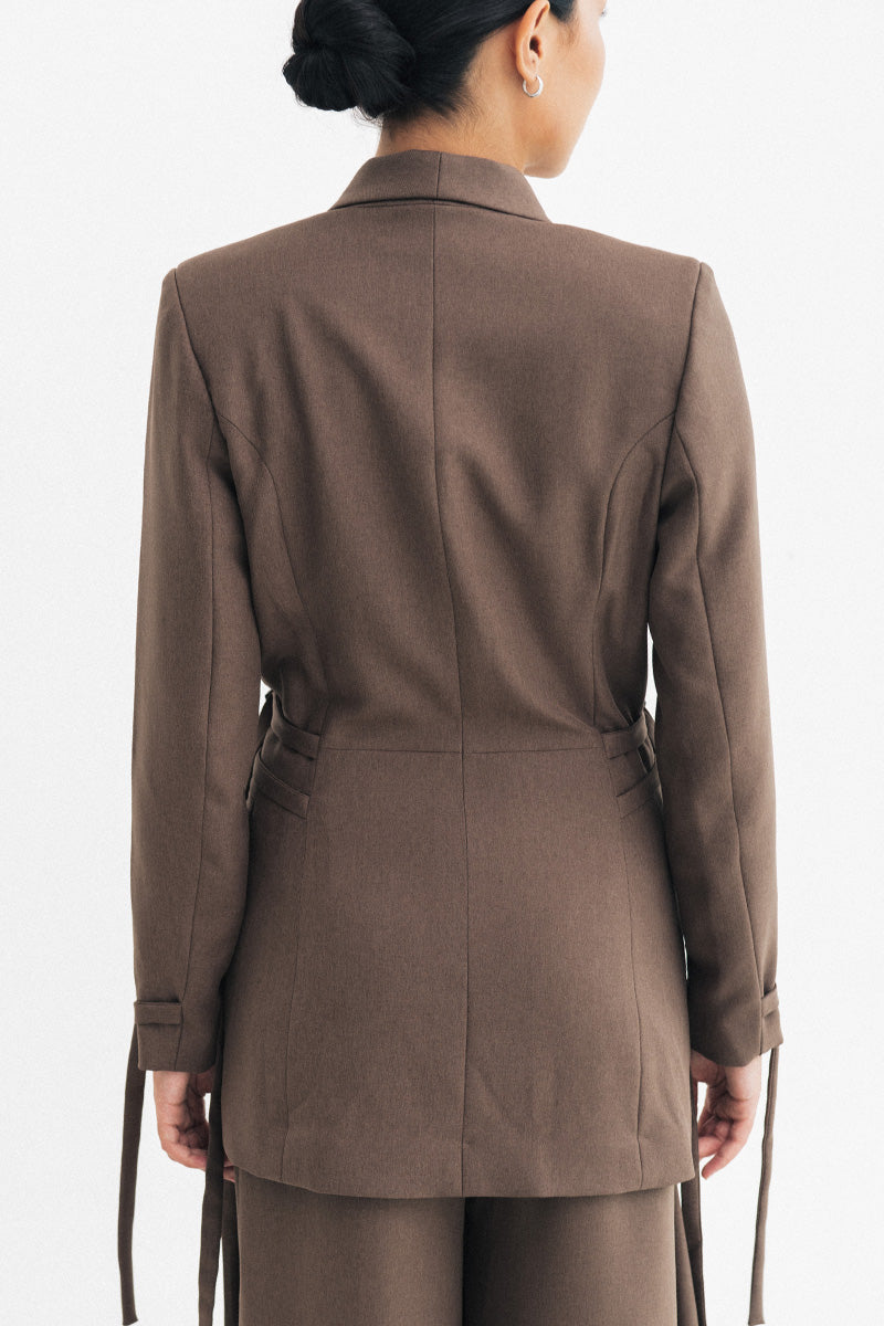 Buckle 15 Long Fitted Blazer In Dark Khaki