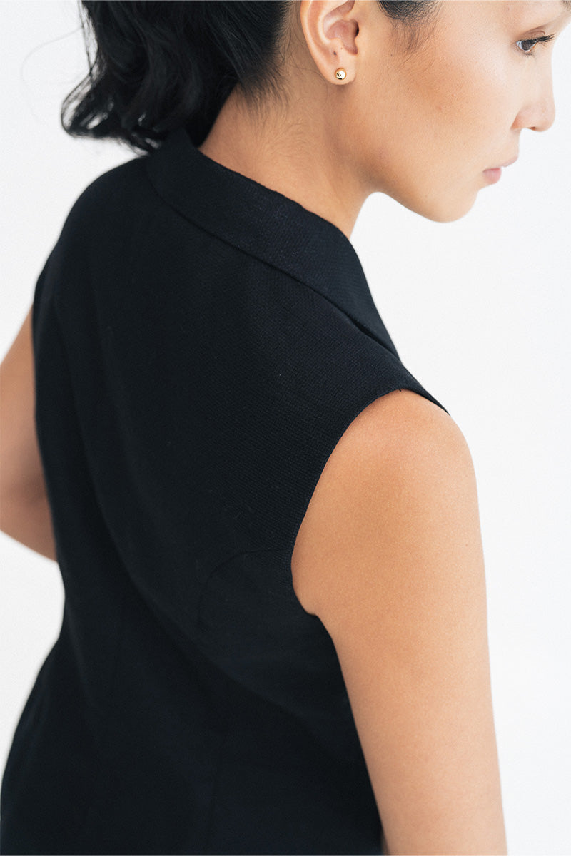 Buckle 15 Natural Collar Vest In Black