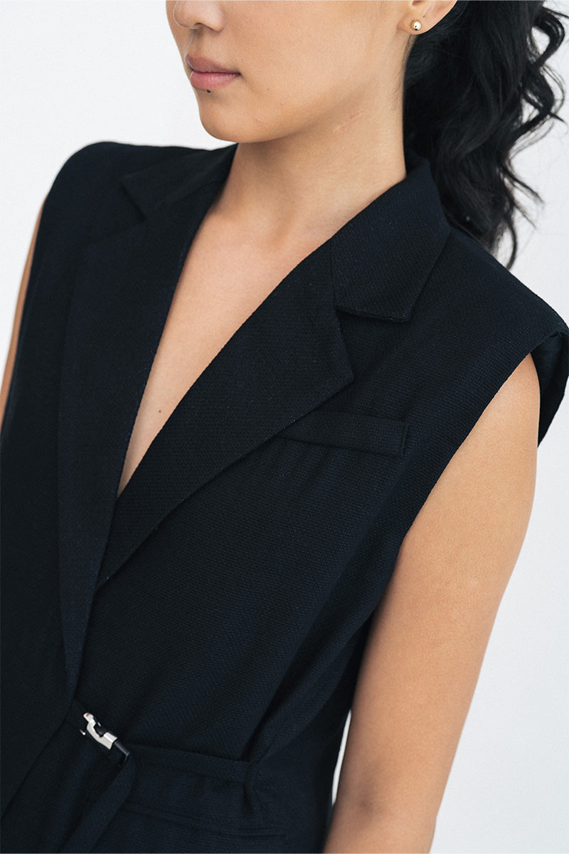 Buckle 15 Natural Padded Vest In Black