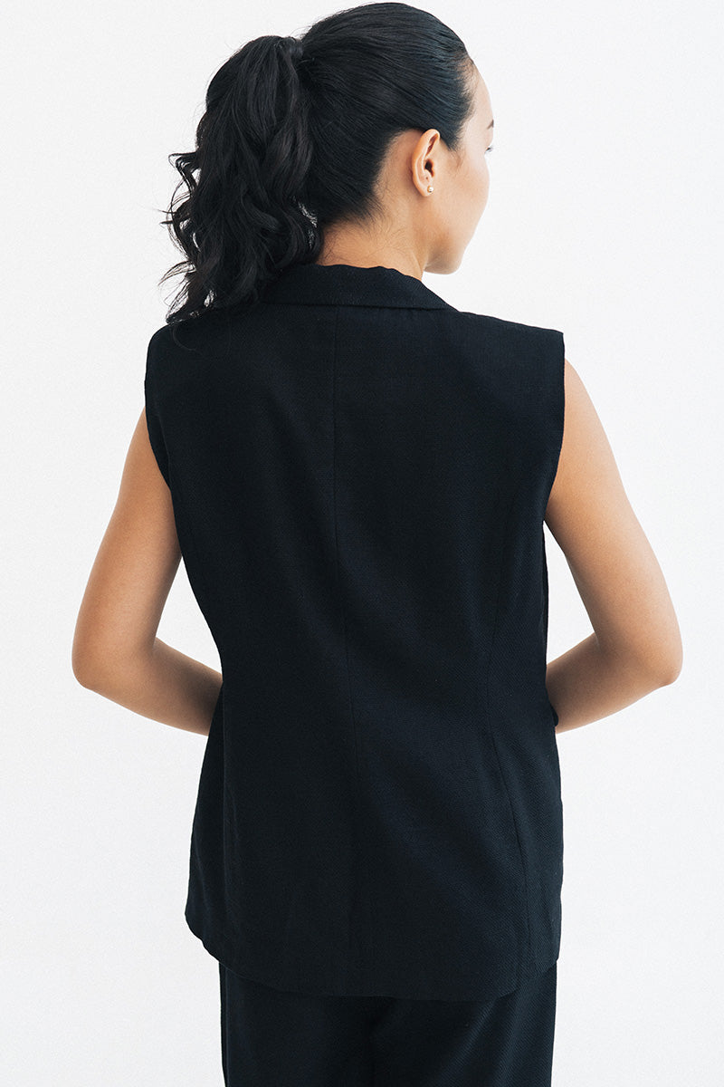 Buckle 15 Natural Padded Vest In Black