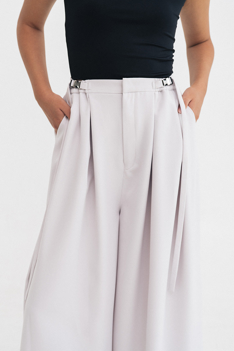 Buckle 15 Pants In Light Grey