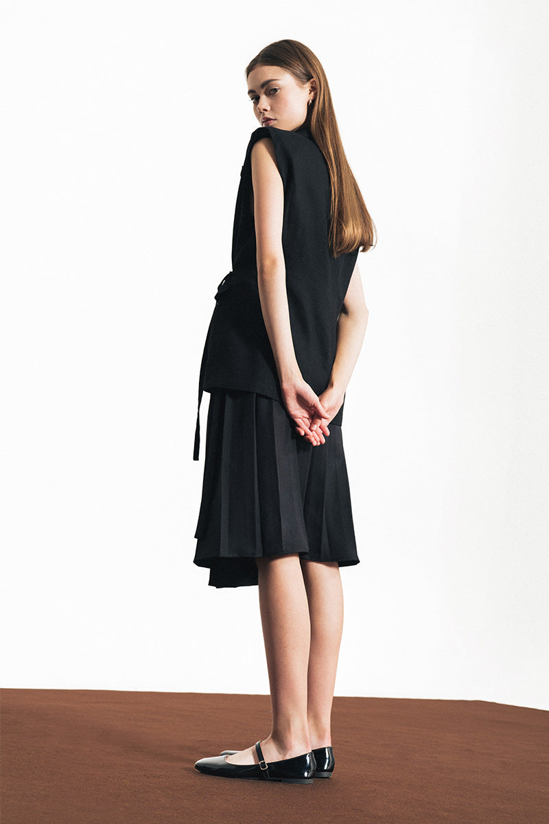 Black skirt flare pleated hotsell