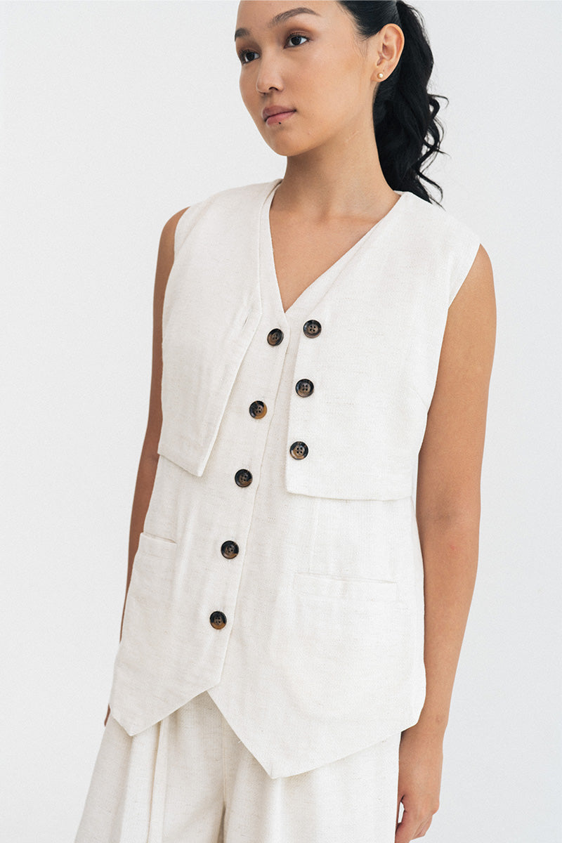 Button Natural Vest Set In Broken White