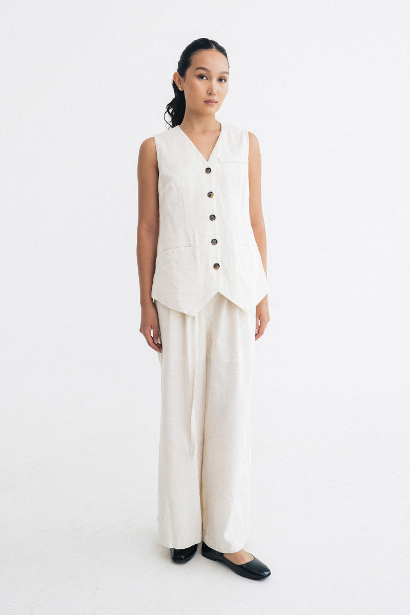 Button Natural Vest Set In Broken White