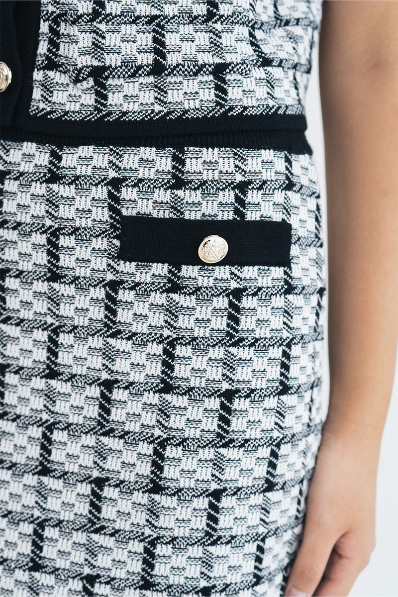 Check Knitted Skirt In Black