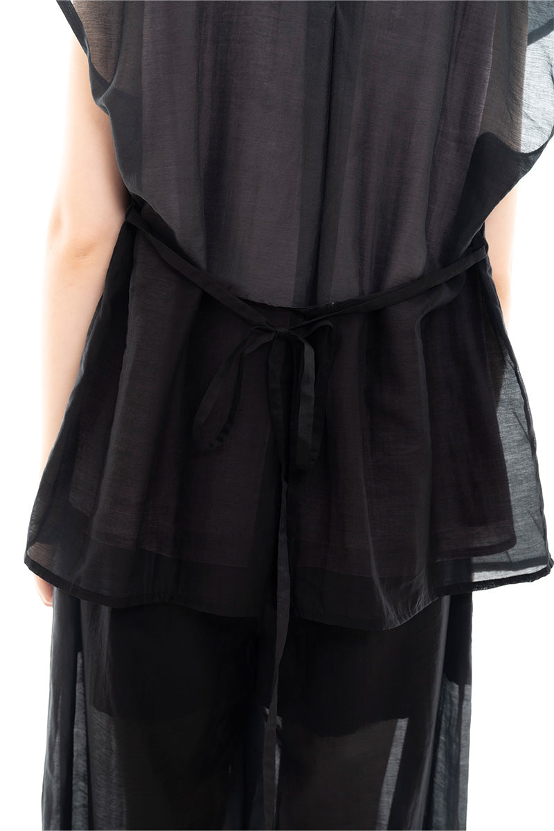 Cap-Sleeved Tie Waist Vest In Black