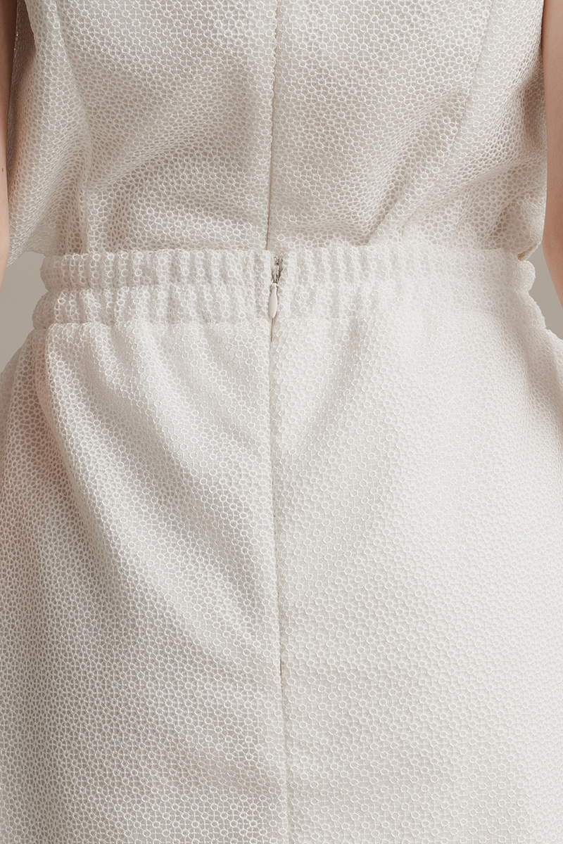 Lace Asymmetric Skirt In White