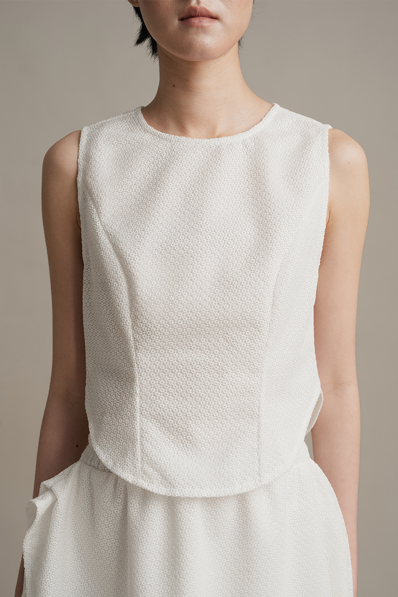 Lace Sleeveless Top In White